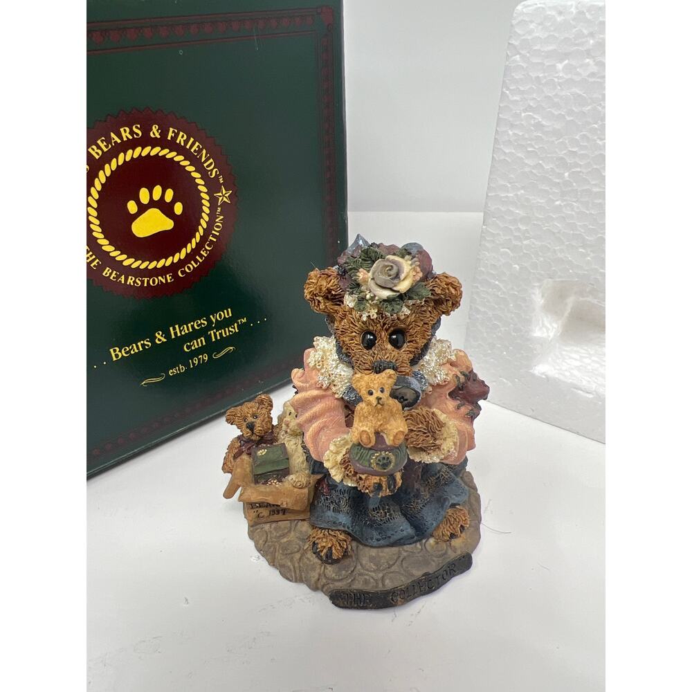Boyds Bears & Friends Figurine The Collector Style #227707